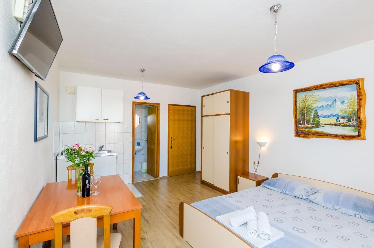 Apartments Zrno 察夫塔特 外观 照片
